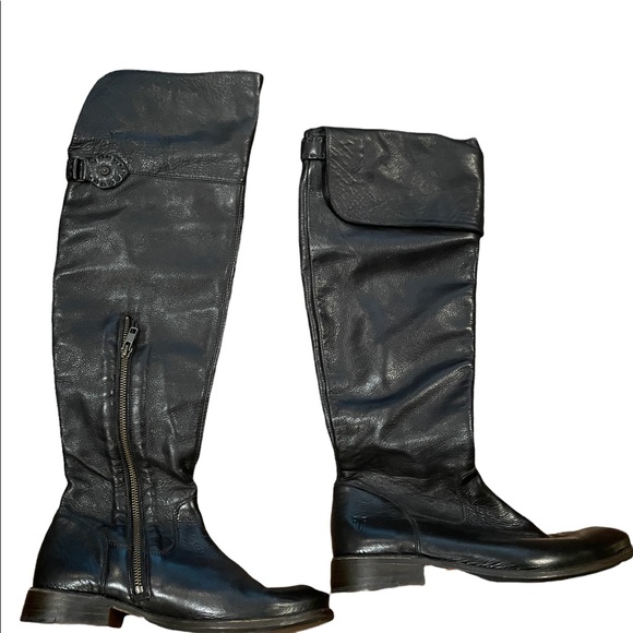 💰Frye Boots in black! 👢 - Picture 2 of 5